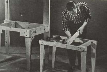 VINTAGE SPLIT LEVEL WORKBENCH PLANS  